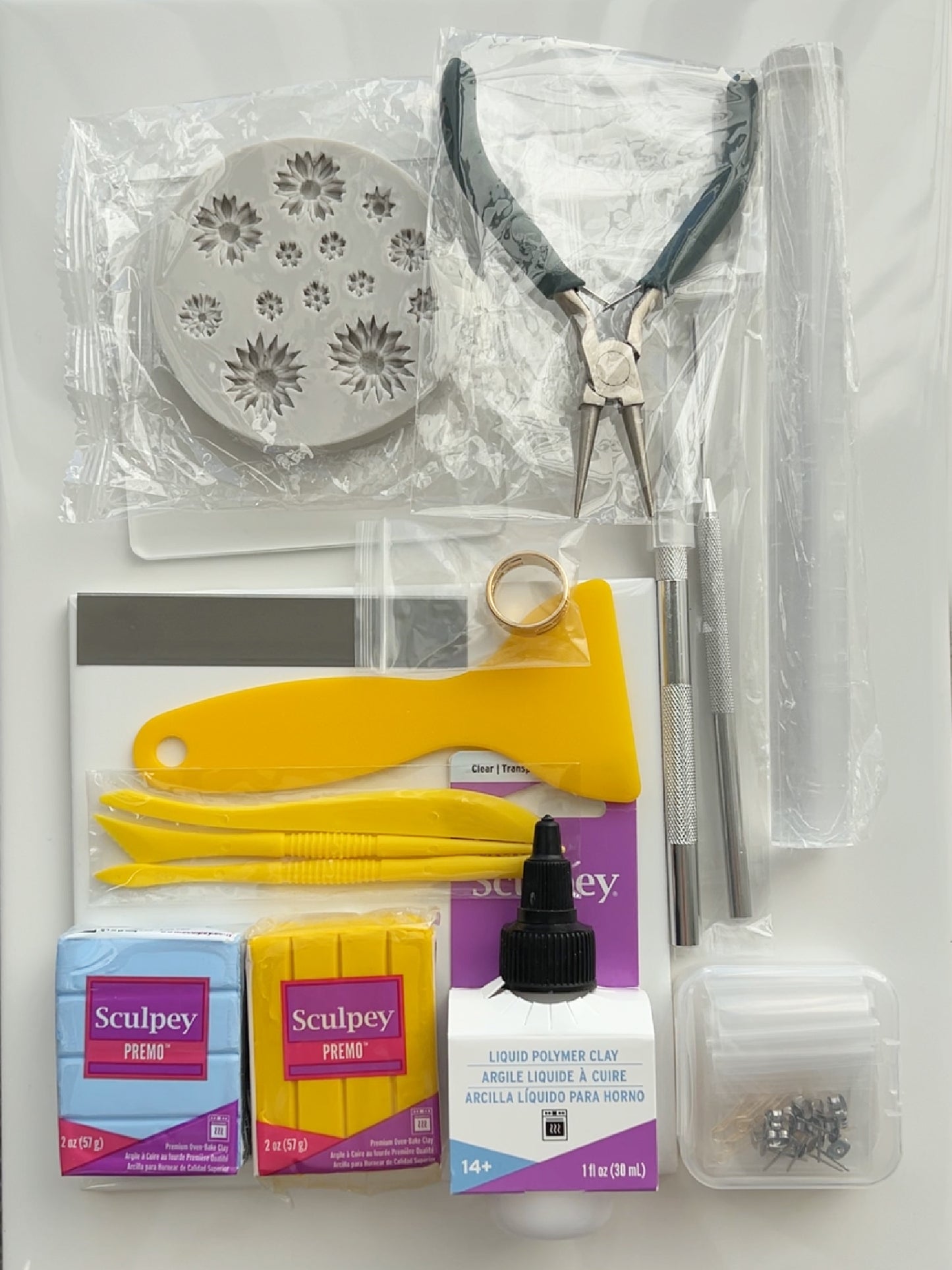 Polymer Clay Starter Kit / Floral Earrings/ DAISY/Free Shipping*