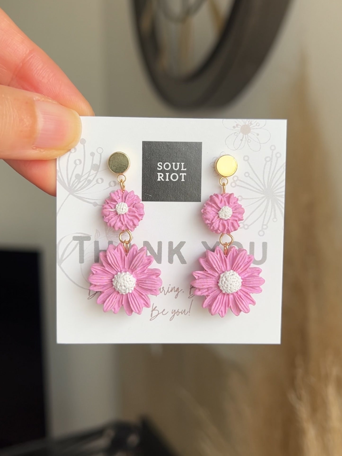 Pink Daisy Earrings