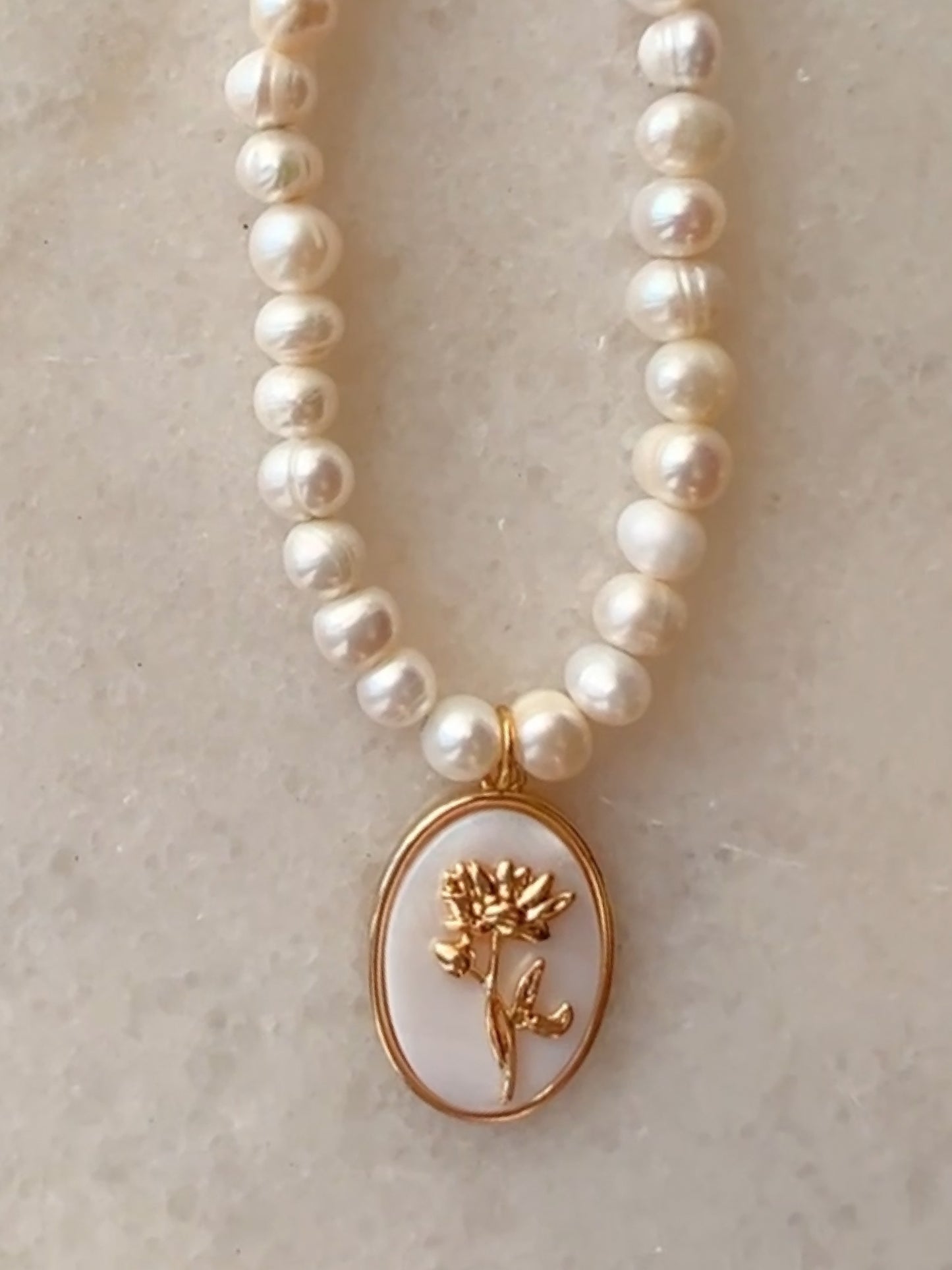 Birth Floral Fresh Pearl Necklace