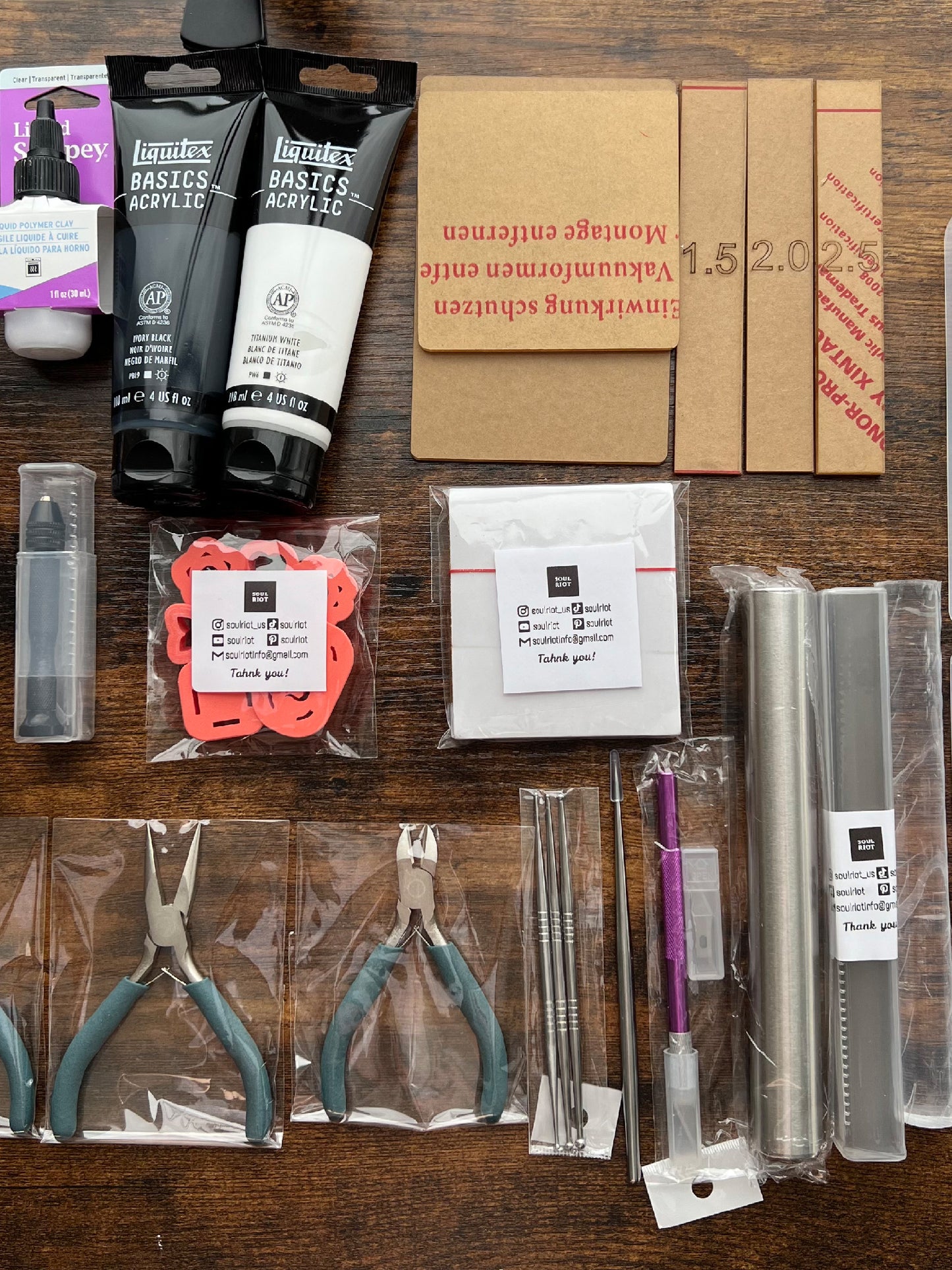 Polymer Clay Starter Kit  Free Shipping*