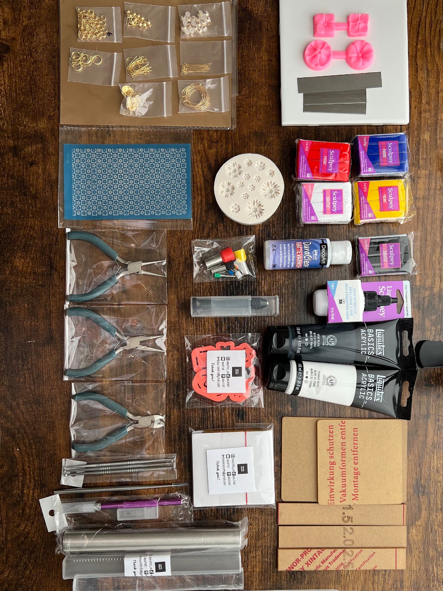 Polymer Clay Starter Kit  Free Shipping*