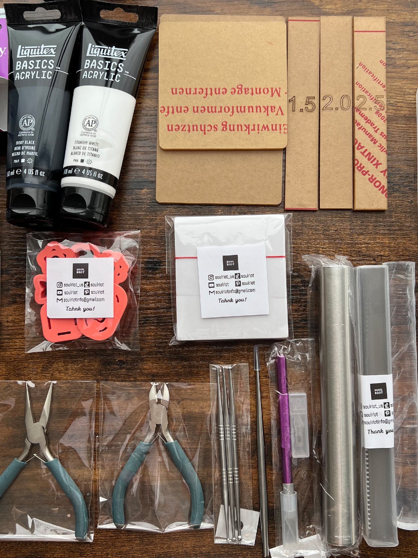 Polymer Clay Starter Kit  Free Shipping*